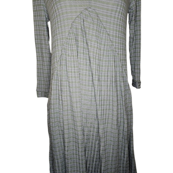 Lazy Sundays Knee Length Dress Small Vneck 3/4 Sleeves Lightweight Lagenlook - Picture 1 of 6